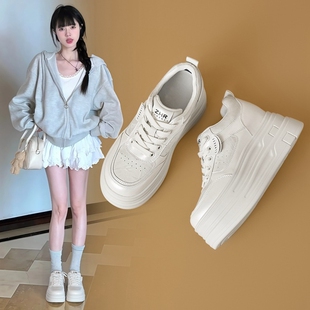 女26春季 内增高7.5CM 低帮系带小白鞋 透气轻便运动休闲鞋 新款