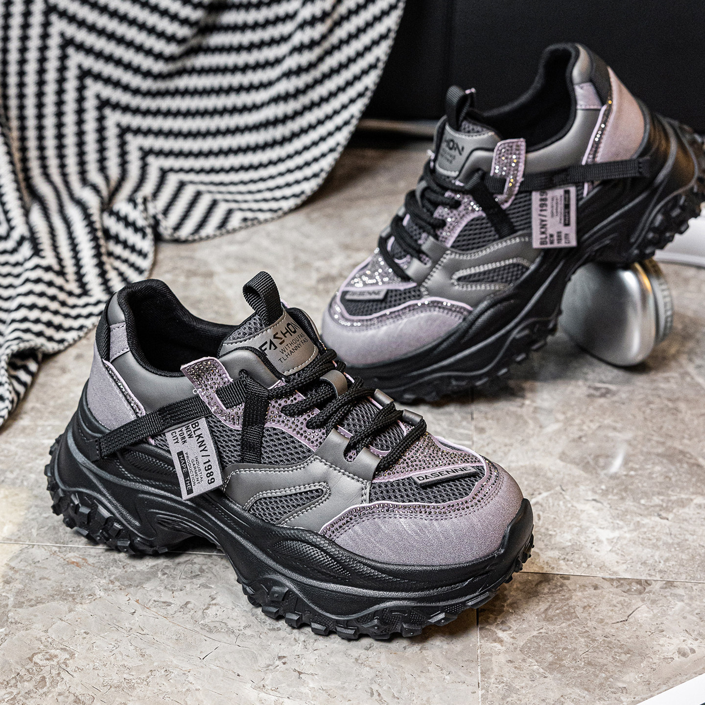 厚底老爹鞋女款2025新款真皮透气百搭轻便运动鞋软底不累脚休闲鞋