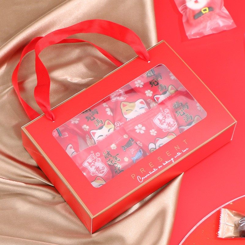 红色喜庆新年手提礼盒开窗新春圣诞糖果包装盒烘焙曲奇饼干礼品盒