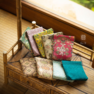 归云居 织锦小鱼包知舍原创中式复古口红包钥匙首饰收纳袋保护套