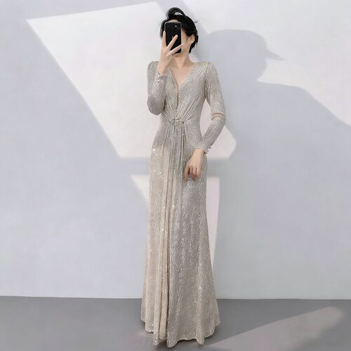 高端晚礼服女2026新款高级感绝美轻奢小众主持人亮片成人礼订婚裙