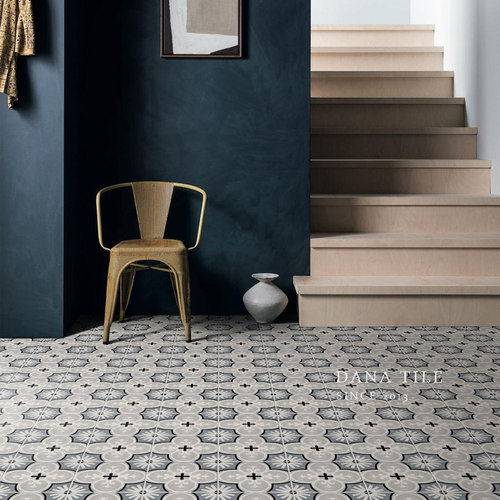 蓝色复古小花砖法式瓷砖卫生间