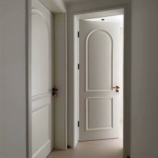 小法式奶白色实木门弧形房门卧室门烤漆套装门静音门卫生间门定制