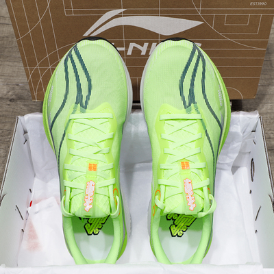 李宁2025秋季全掌䨻反光跑步鞋男款赤兔8PRO马拉松运动鞋ARPV003