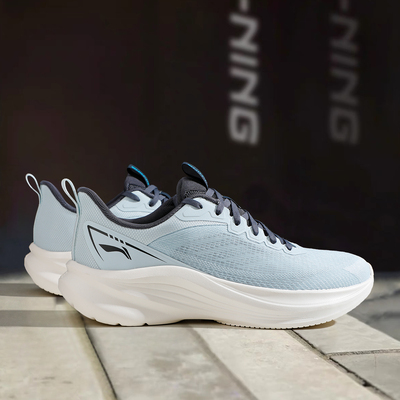 李宁男跑鞋2026春季新款专业跑步系列轻风v3减震高回弹休闲慢跑鞋