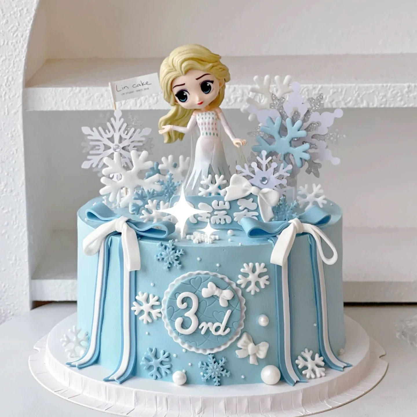 网红艾莎公主女生烘焙蛋糕装饰摆件爱莎雪宝冰雪奇缘城堡雪花插件