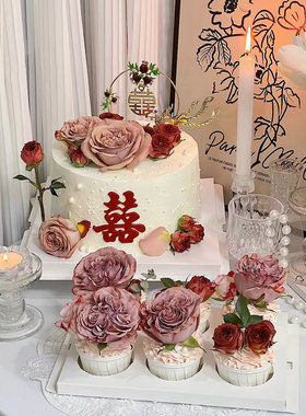 红色喜蛋糕装饰订婚结婚玫瑰花鲜花纸杯插件插牌新中式婚礼甜品台