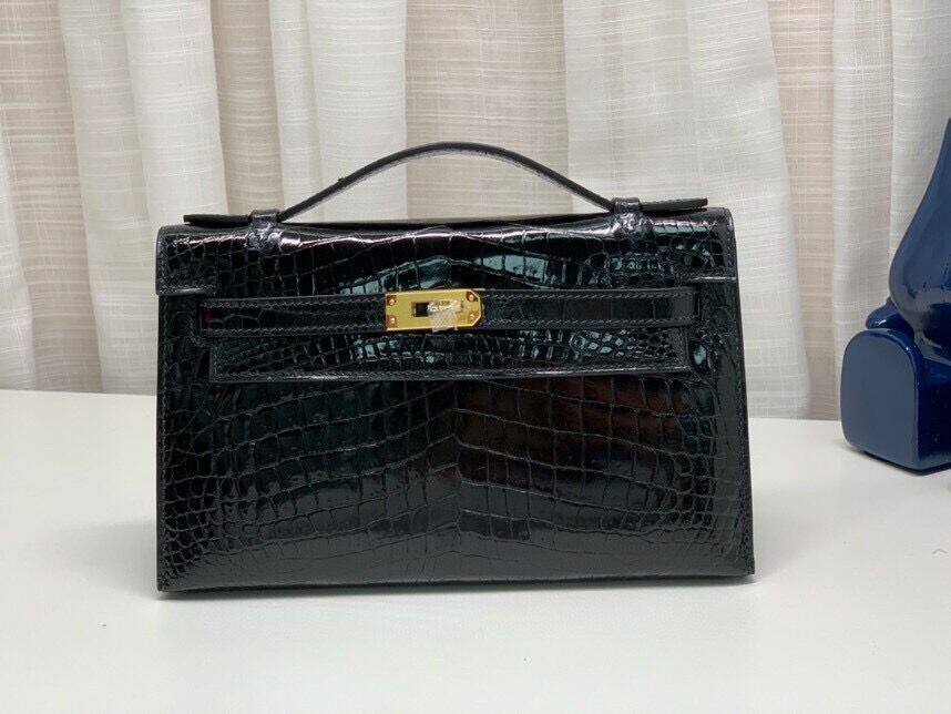 凯莉一代22cm黑色高光鳄鱼皮肚皮女士小号手提手拿晚宴包带锁
