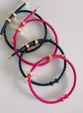 520小熊草莓熊手链沙金仿联名款草莓熊转运珠吊坠闺蜜手绳调节款