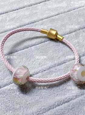 原创粉色系琉璃珠穿手链女小众设计感轻奢高级闺蜜生日礼物送女友