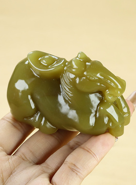 和田玉糖玉生肖马手把件新疆玉