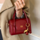 高级感外出手拎包包女式 2025新款 潮红色单肩包通勤百搭斜挎小方包