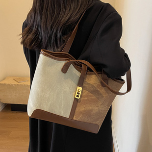 时尚 撞色包包女士2025新款 高级感单肩包大容量今年流行通勤托特包