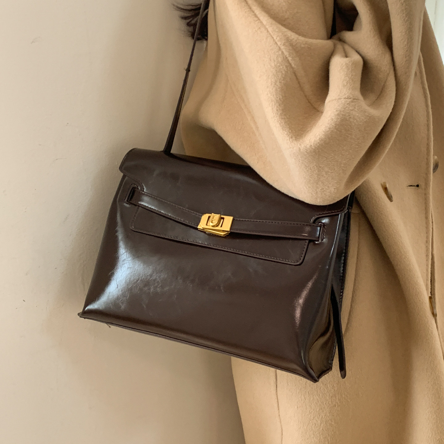 腋下包包女式2025新款高级质感小众轻奢单肩包精致上班通勤斜挎包,箱包皮具/热销女包/男包,通用款女包,淘宝优惠券,粉丝福利购,淘宝优惠卷