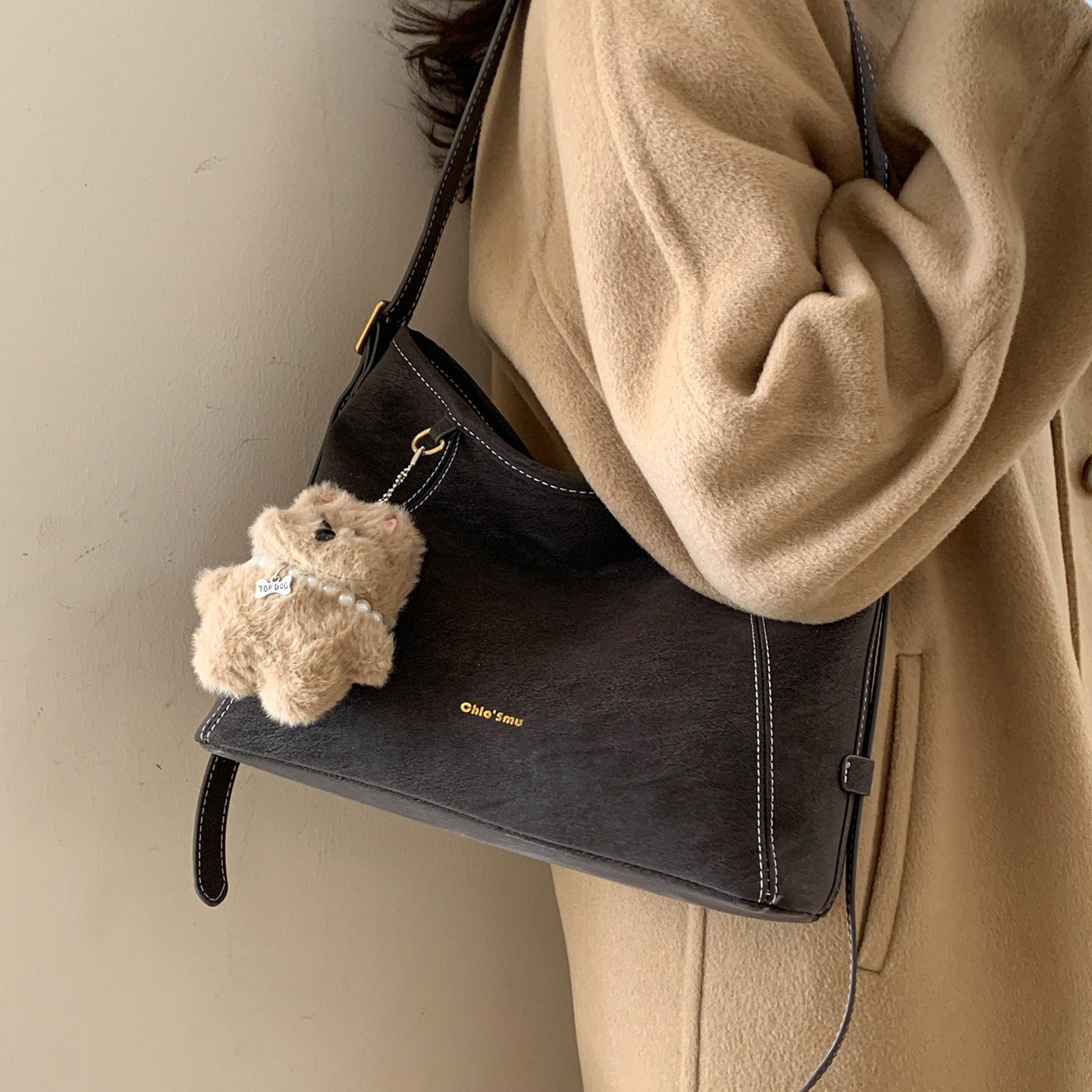 冬季复古包包女式2025新款高级质感斜挎包百搭单肩包大容量通勤包,箱包皮具/热销女包/男包,通用款女包,淘宝优惠券,粉丝福利购,淘宝优惠卷