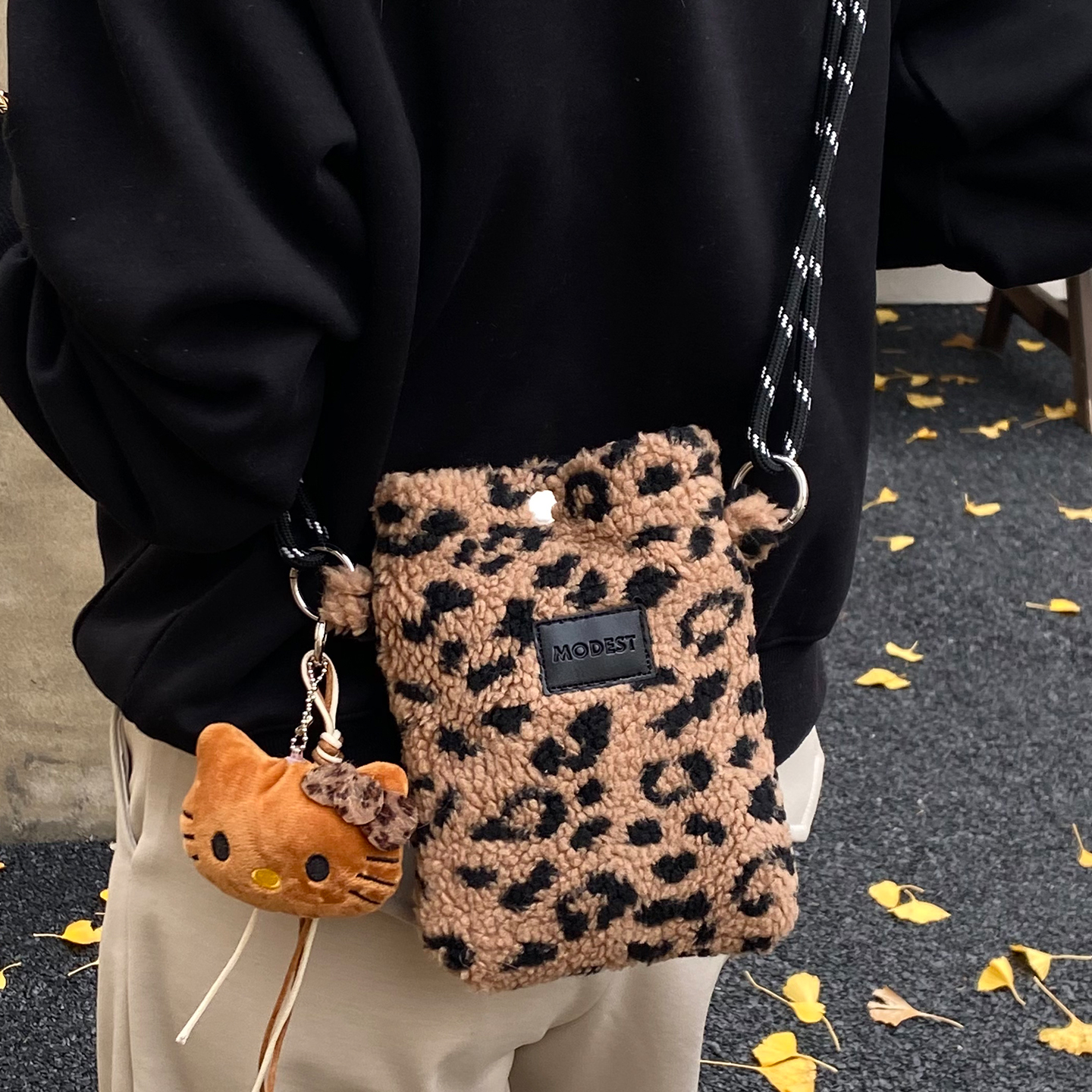 2025新款小众百搭豹纹羊羔毛包