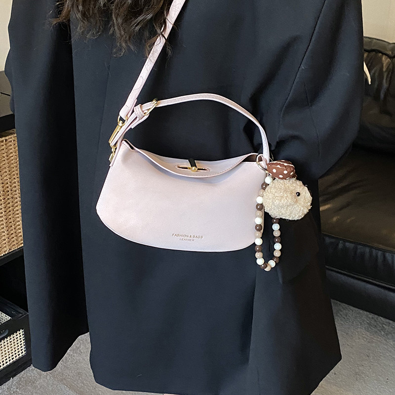 2026新款时尚日常百搭高级感腋下包女休闲简约风单肩斜挎包包,箱包皮具/热销女包/男包,通用款女包,淘宝优惠券,粉丝福利购,淘宝优惠卷