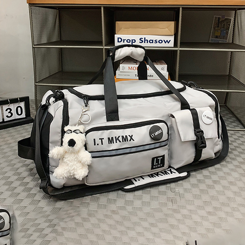 特价清仓短途旅行包包女式2026新款斜挎双肩包轻便手拎大包健身包