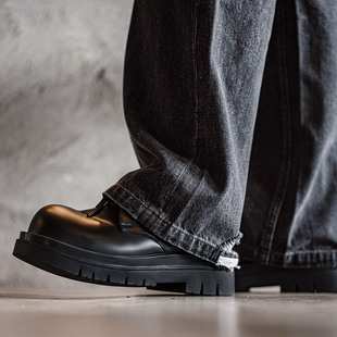 马登德比鞋男厚底增高黑色圆头英伦风大头低帮马丁靴工装休闲皮鞋