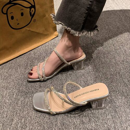 透明配裙子水晶粗跟仙女拖鞋