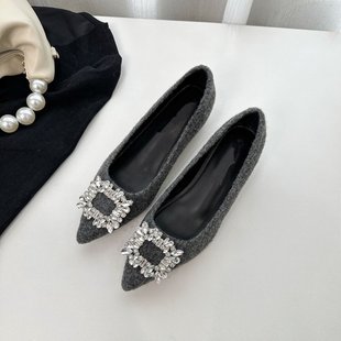 尖头方扣水钻浅口单鞋女2025秋冬新款法式复古内增高加绒通勤瓢鞋