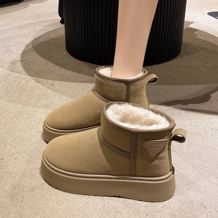 小个子厚底保暖皮毛一体雪地靴冬
