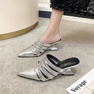 高级感银色镂空包头半拖鞋女夏尖头粗跟中跟无后跟性感高跟鞋大码