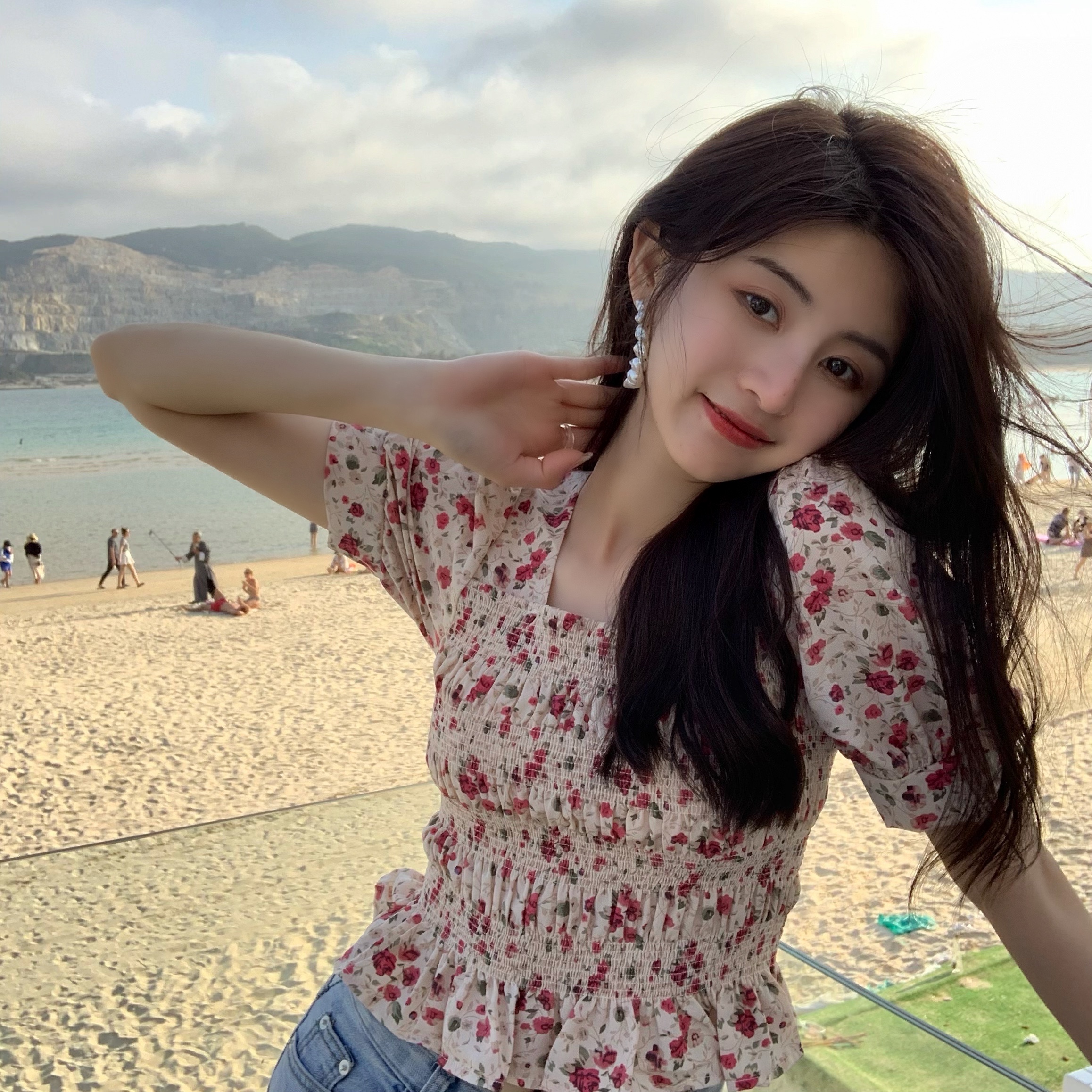 Real price French square collar retro niche floral design versatile shirt slim top