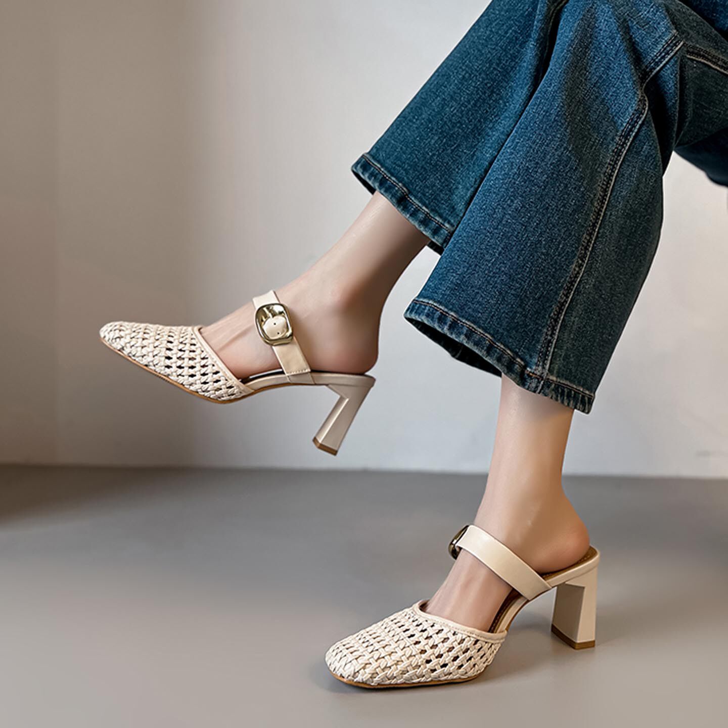 懒人一字拖鞋女夏外穿2026新款编织凉鞋方头高跟鞋女粗跟包头凉拖