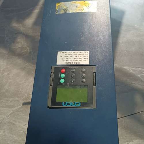 适用易控EC500变频器成色如图实物拍摄，功能正常运费自理。议价