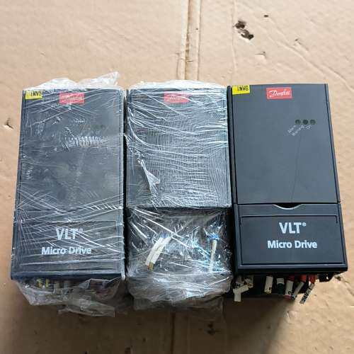 适用变频器 0.75KW 380V 132F0018 FC议价