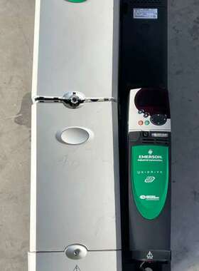 适用变频器 SPMD1421，90/110KW，输入462议价