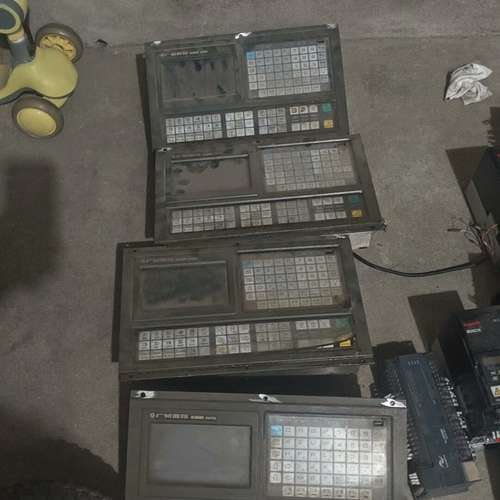 适用广州数控系统，GSK980TDB有四套，功能正常包好，表议价