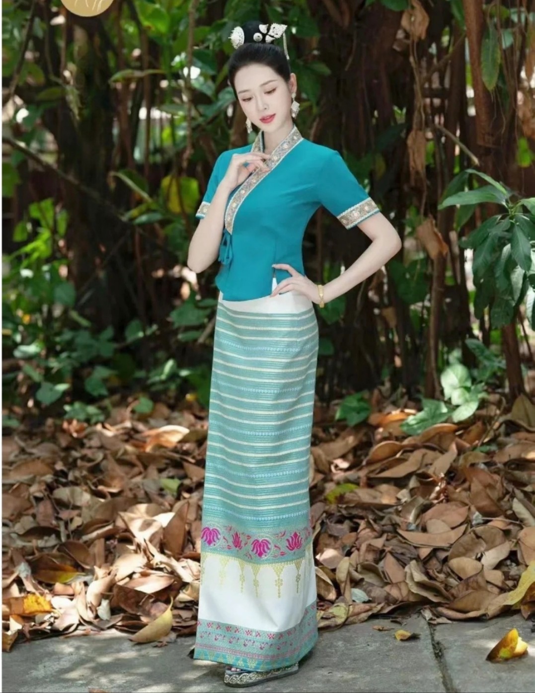 新款夏季西双版纳傣族服饰民族女上衣传统工作服套装日常表演百搭
