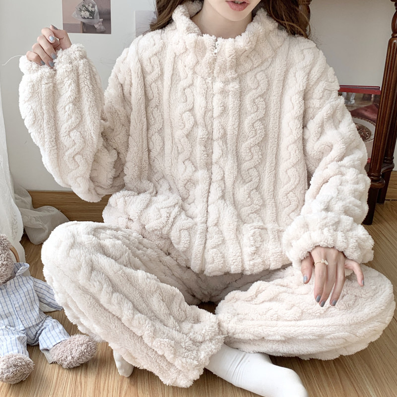 胖妹妹加肥大码珊瑚绒睡衣女秋冬新款简约休闲高领拉链家居服套装