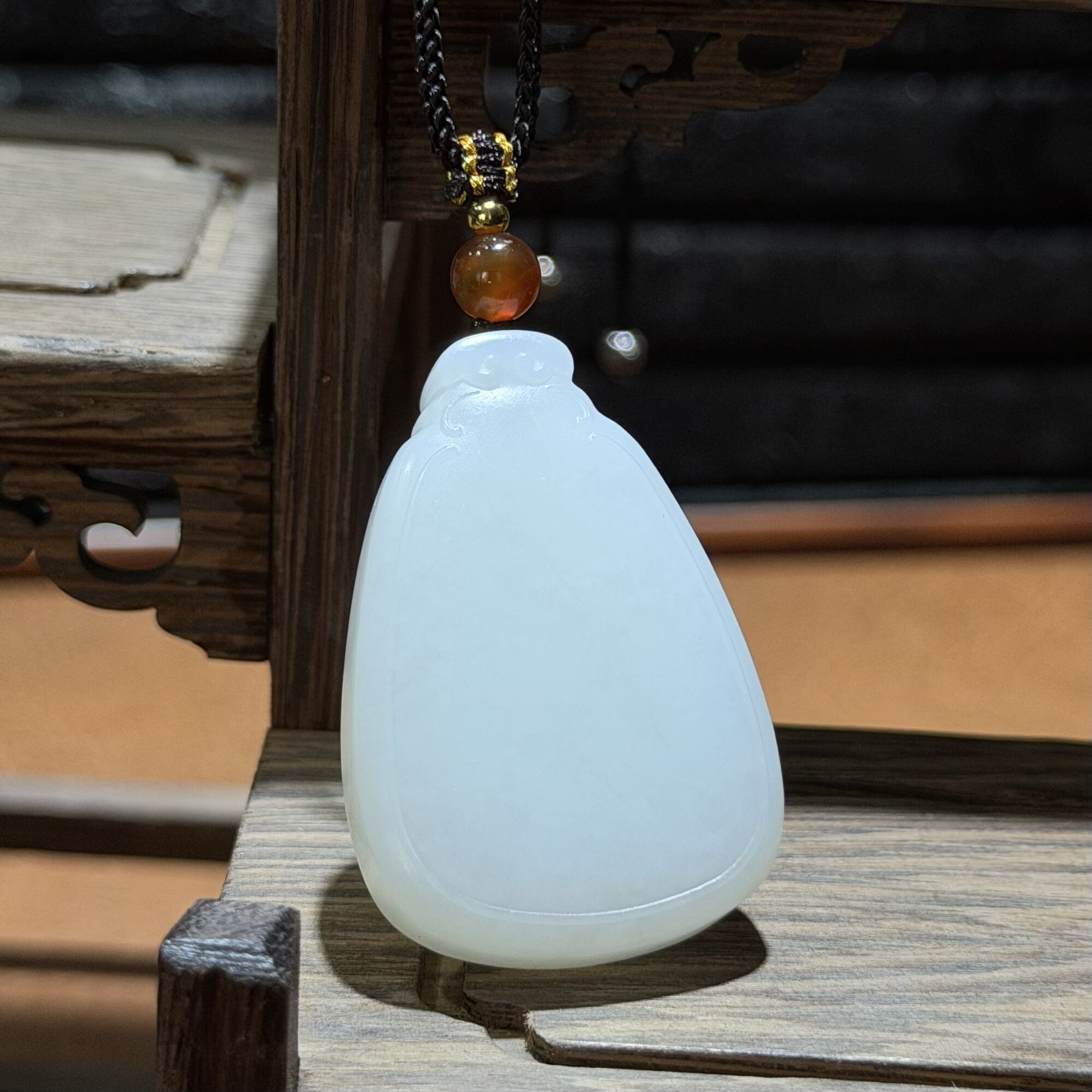 新疆和田白玉籽料平安无事牌  吊坠挂件无事牌玉石雕刻培训学校