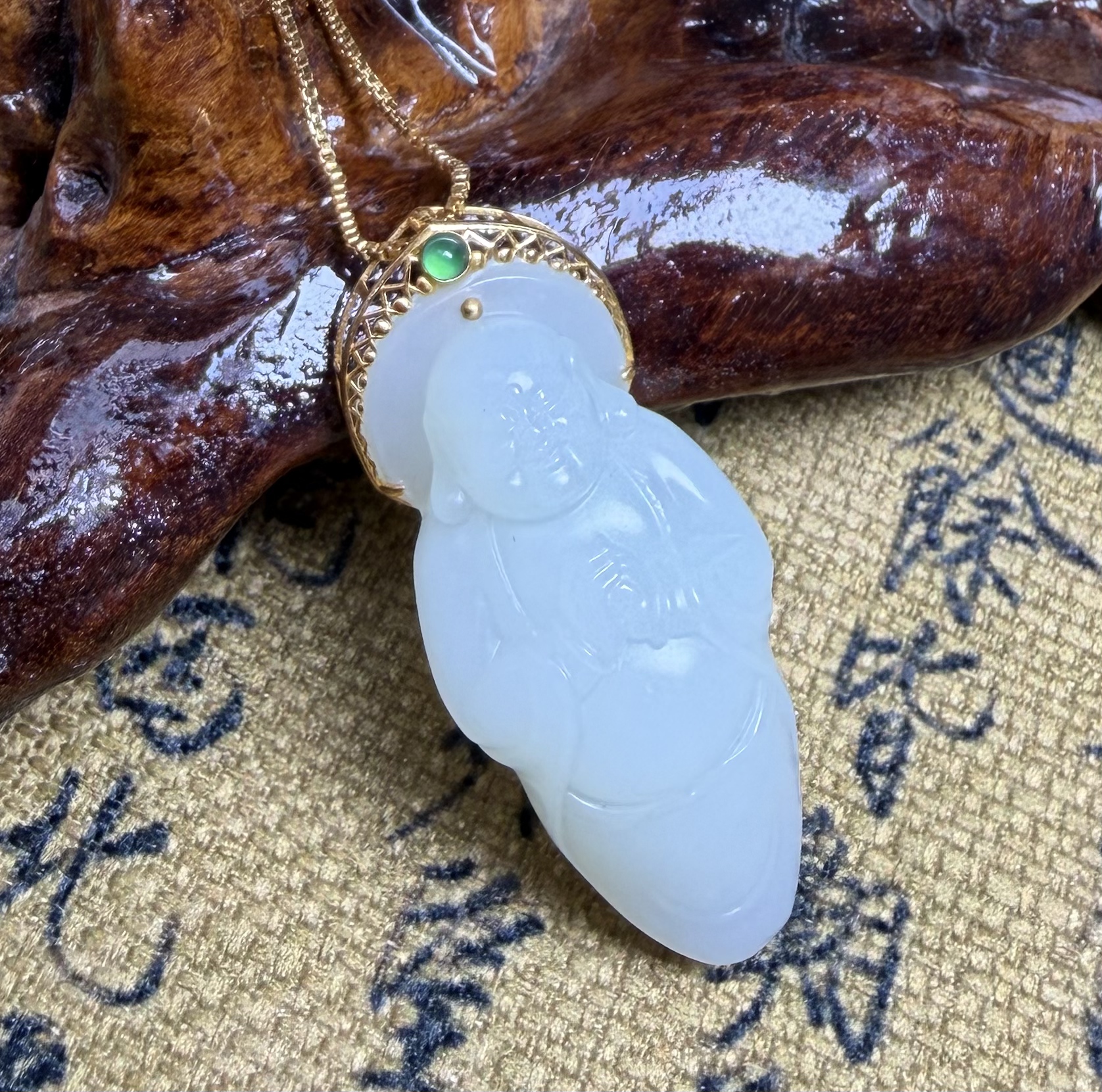 新疆和田白玉籽料弥勒佛挂件 手镯平安扣宝宝锁 玉石雕刻培训学校