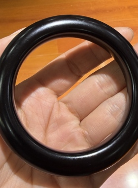 新疆和田墨玉手镯 项链戒指甜甜圈 玉石雕刻培训学校