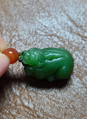 福利~碧玉籽料小貔貅 新疆和田玉籽料吊坠挂件瑞兽挂件玉石雕刻