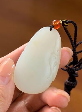 新疆和田白玉籽料平安无事牌吊坠挂件玉石雕刻培训学校02014