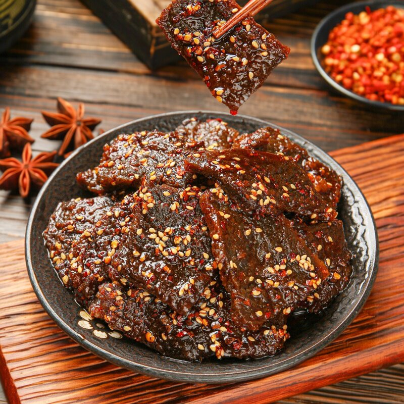 罗诚麻辣牛肉大片麻辣牛肉花生牛肉干四川特产即食零食乐山小吃