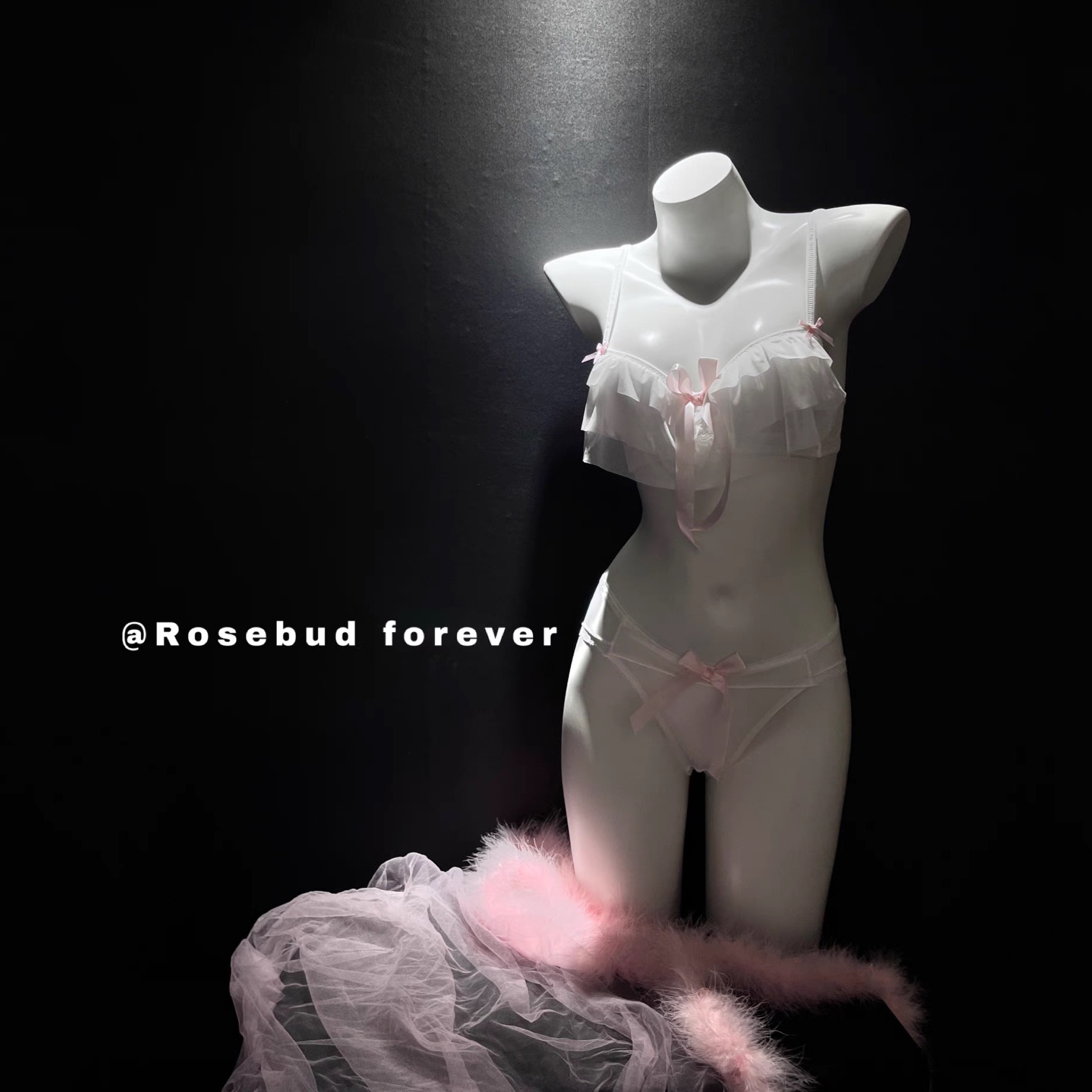 Rosebud forever/草莓奶昔薄纱蝴蝶结无钢圈薄杯少女可爱内衣套