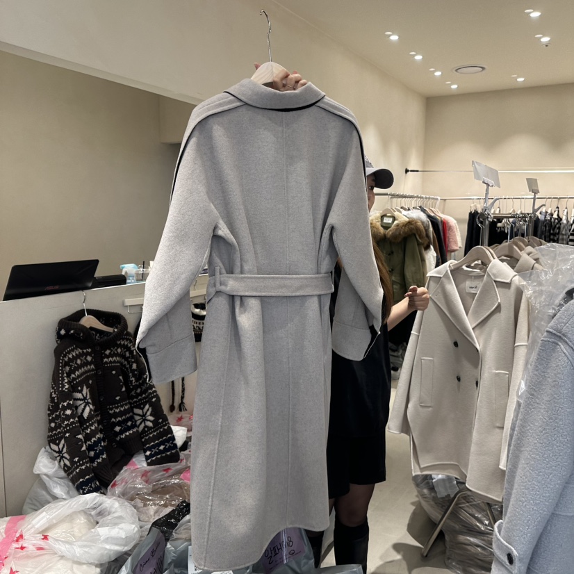 八1130韩国东大门运动瑜伽外套款大衣区4509131端庄正品档口冬款