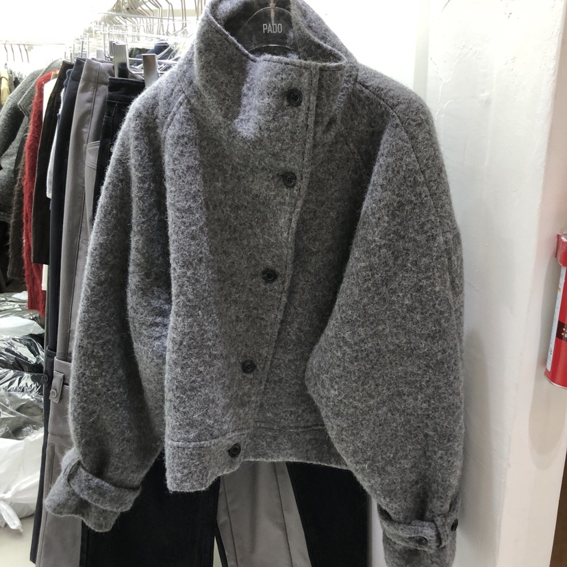 八1104韩国东大门运动瑜伽外套短款大衣区4472066冬款高端新款