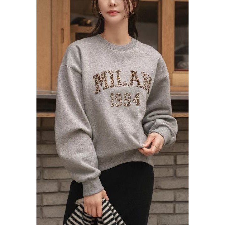 八1130韩国东大门运动户外卫衣区4509472冬季优雅正品气质休闲