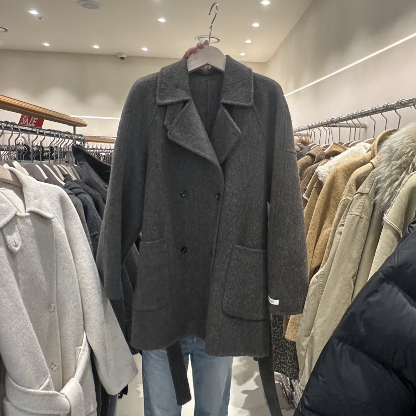 八1130韩国东大门运动瑜伽外套款大衣区4509117优雅正品气质休闲