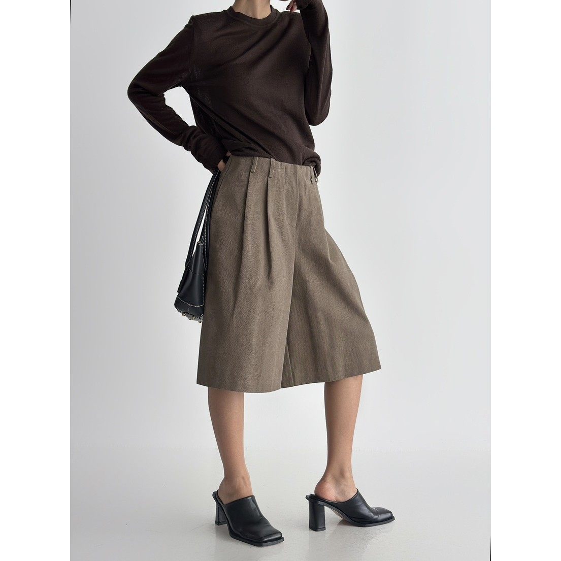 八0930韩国东大门运动短裤区4441690人气优雅秋季街头通勤个性,运动/瑜伽/健身/球迷用品,瑜伽中/短裤,淘宝优惠券,粉丝福利购,淘宝优惠卷