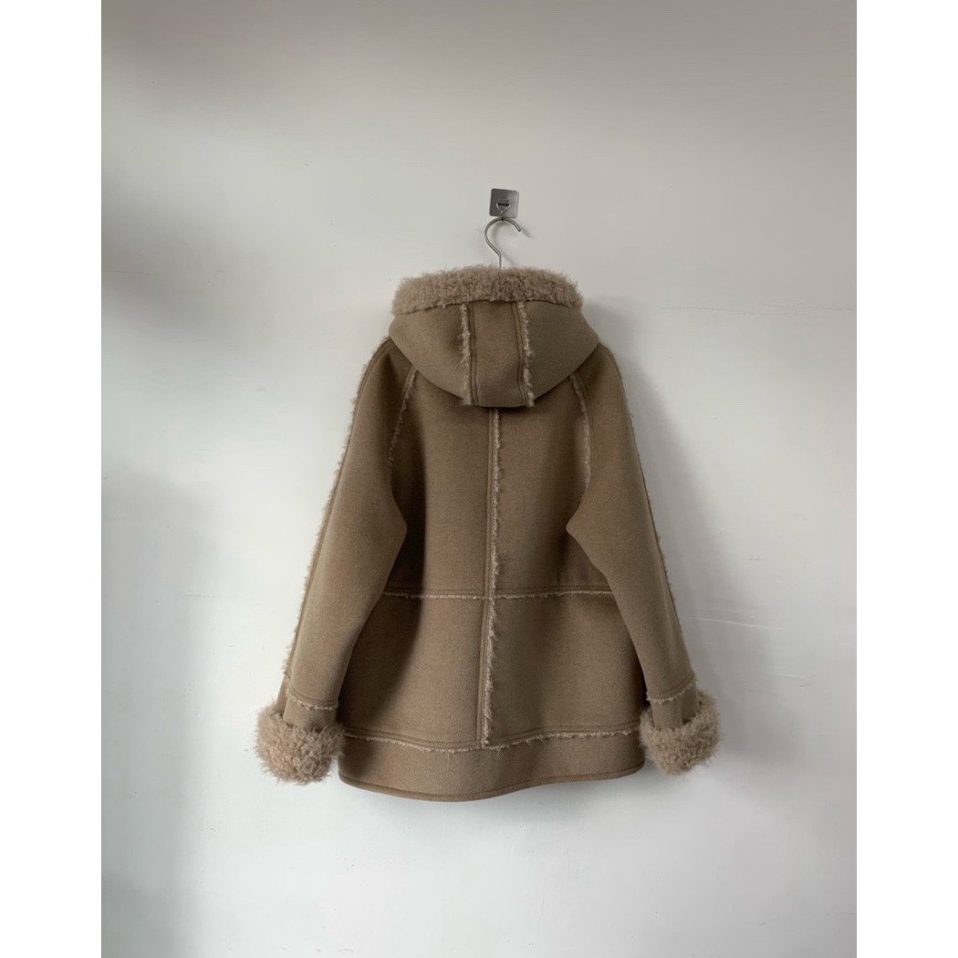 八1203韩国东大门运动瑜伽外套款大衣区4517673端庄冬季炸街正品