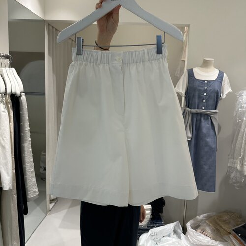 八0802韩国东大门短裤区4604210冬季精致正品流行休闲新潮直邮