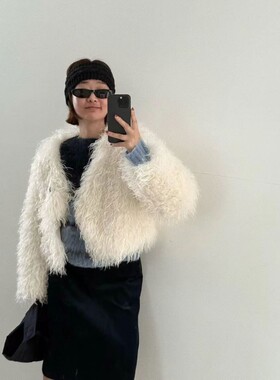 九1108韩国东大门运动瑜伽外套区OLISEOUL-8692780别致新款潮流